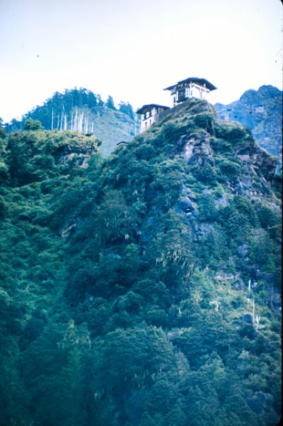 diapo-bouthan-015